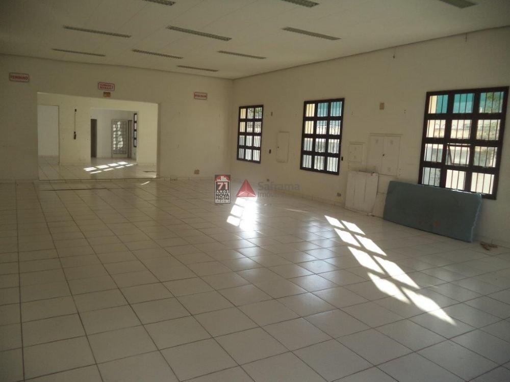 Alugar Comercial / Salão em Pindamonhangaba apenas R$ 5.200,00 - Foto 1 Alugar Comercial / Salão em Pindamonhangaba apenas R$ 5.200,00 - Foto 1
