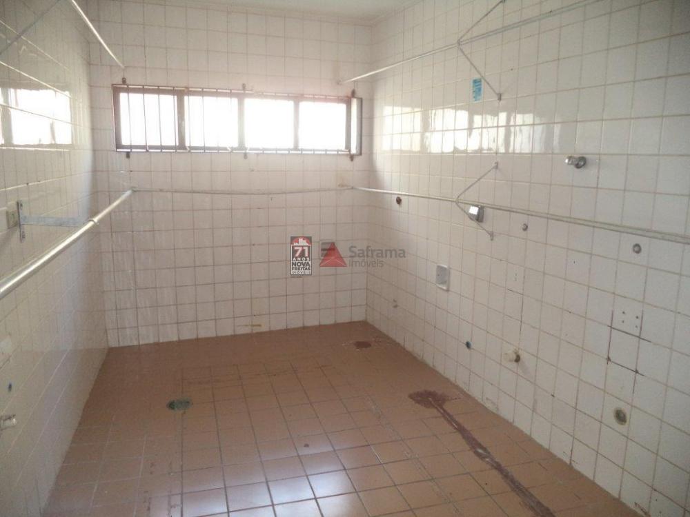 Alugar Comercial / Salão em Pindamonhangaba apenas R$ 5.200,00 - Foto 7 Alugar Comercial / Salão em Pindamonhangaba apenas R$ 5.200,00 - Foto 7