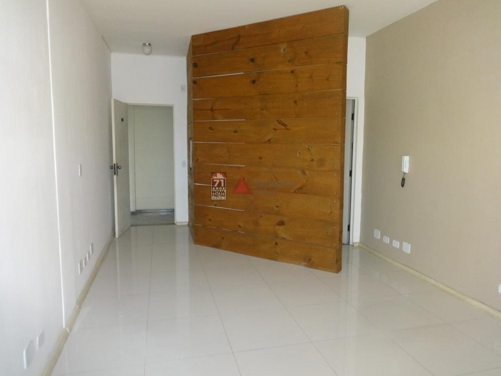 Alugar Comercial / Sala em condomínio em Pindamonhangaba apenas R$ 650,00 - Foto 2 Alugar Comercial / Sala em condomínio em Pindamonhangaba apenas R$ 650,00 - Foto 2
