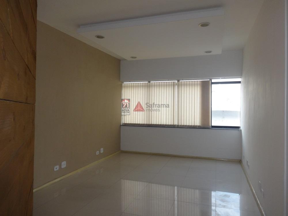 Alugar Comercial / Sala em condomínio em Pindamonhangaba apenas R$ 650,00 - Foto 1 Alugar Comercial / Sala em condomínio em Pindamonhangaba apenas R$ 650,00 - Foto 1