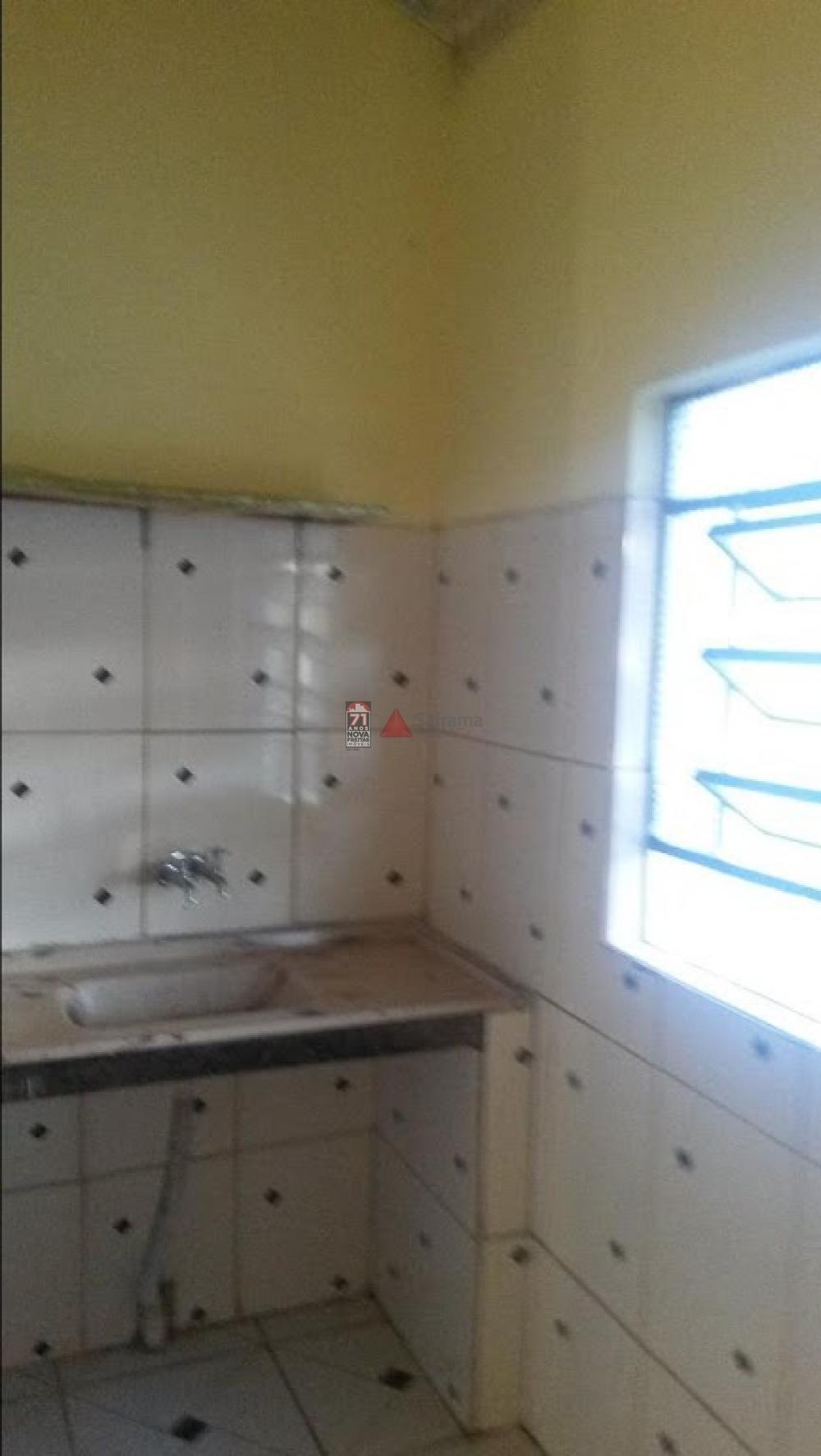 Alugar Casa / Padrão em São José dos Campos apenas R$ 700,00 - Foto 6 Alugar Casa / Padrão em São José dos Campos apenas R$ 700,00 - Foto 6