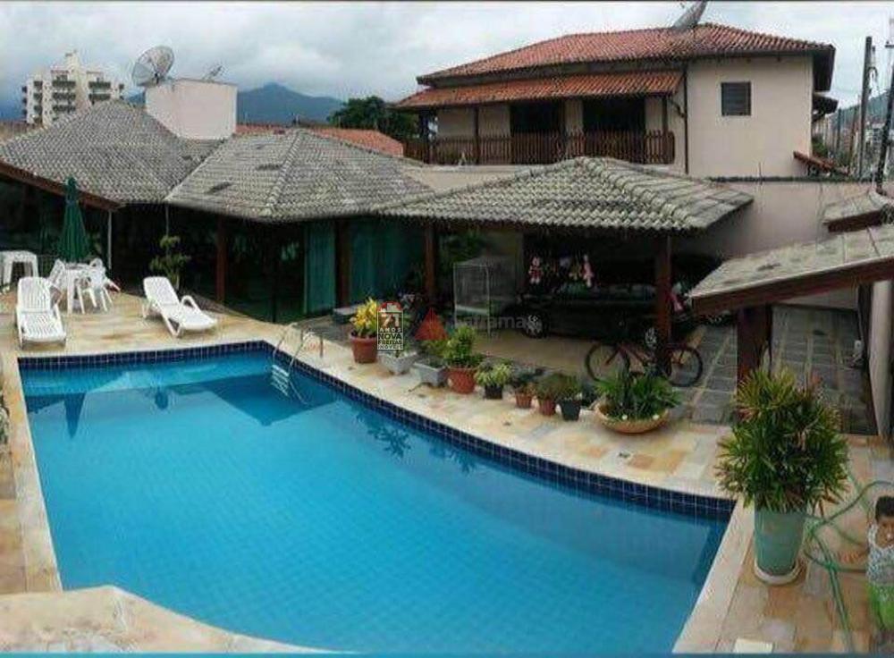 Casa / Padrão em Caraguatatuba , Comprar por R$1.300.000,00