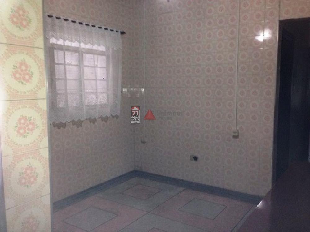 Comprar Casa / Padrão em Pindamonhangaba apenas R$ 600.000,00 - Foto 11 Comprar Casa / Padrão em Pindamonhangaba apenas R$ 600.000,00 - Foto 11