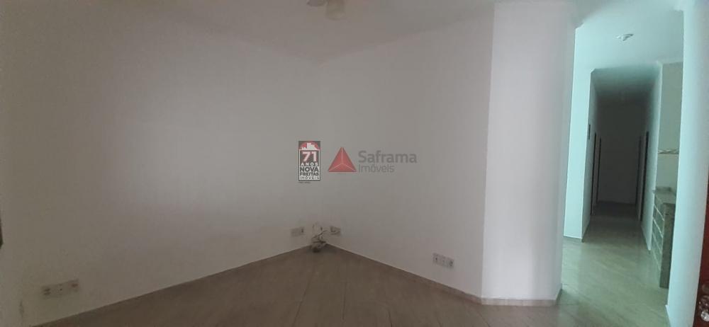 Comprar Casa / Padrão em Pindamonhangaba apenas R$ 220.000,00 - Foto 3 Comprar Casa / Padrão em Pindamonhangaba apenas R$ 220.000,00 - Foto 3