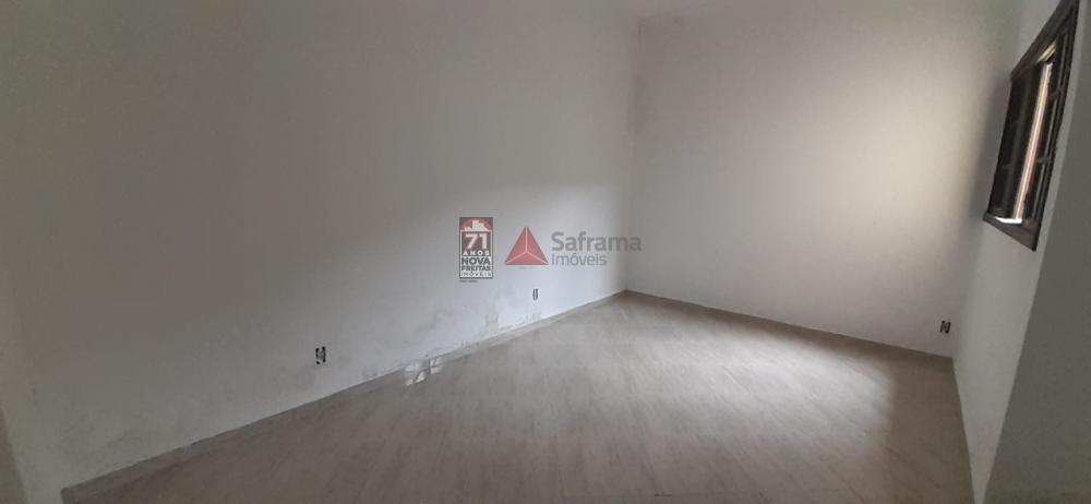 Comprar Casa / Padrão em Pindamonhangaba apenas R$ 220.000,00 - Foto 11 Comprar Casa / Padrão em Pindamonhangaba apenas R$ 220.000,00 - Foto 11