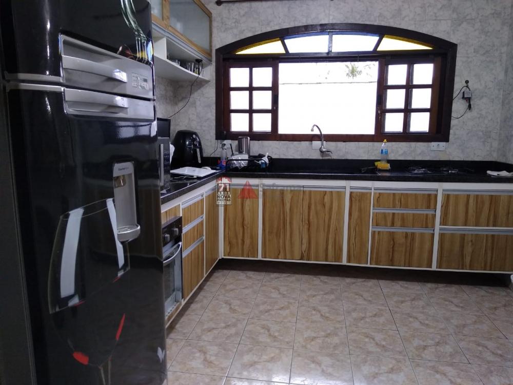 Comprar Casa / Sobrado em Caraguatatuba apenas R$ 650.000,00 - Foto 1 Comprar Casa / Sobrado em Caraguatatuba apenas R$ 650.000,00 - Foto 1