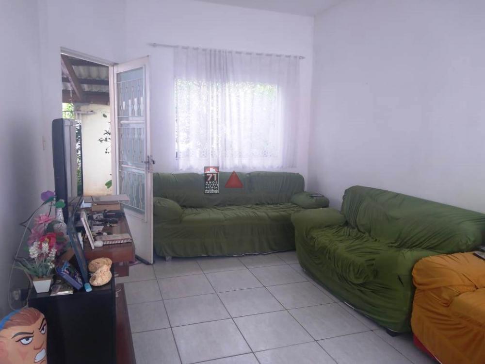 Comprar Casa / Padrão em Pindamonhangaba apenas R$ 330.000,00 - Foto 3 Comprar Casa / Padrão em Pindamonhangaba apenas R$ 330.000,00 - Foto 3