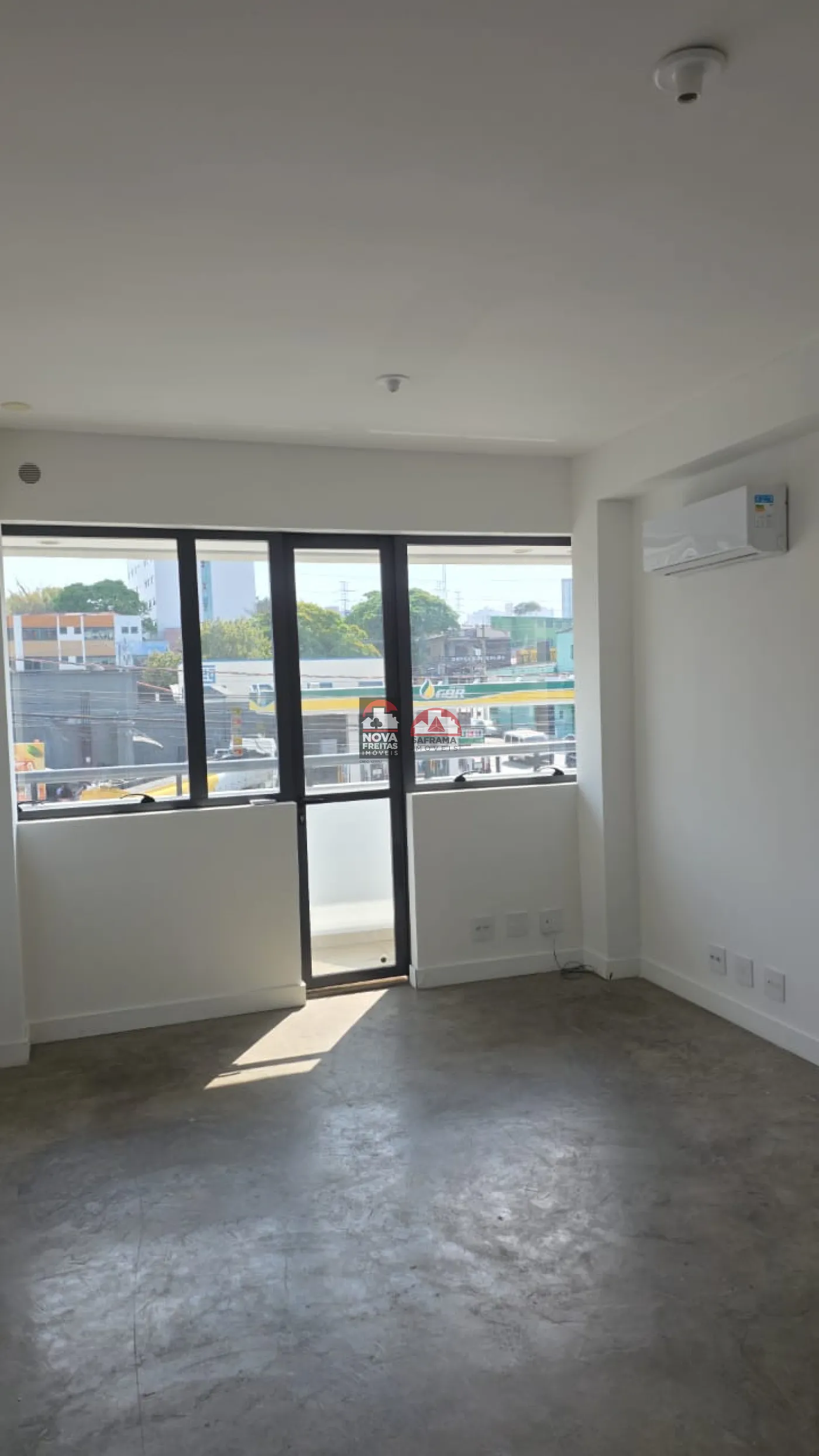 Alugar Comercial / Sala em condomínio em São José dos Campos R$ 1.400,00 - Foto 4