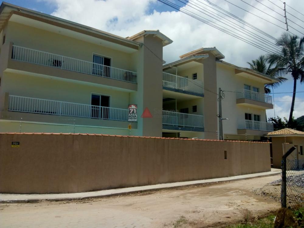 Apartamento / Padrão em Ubatuba , Comprar por R$405.000,00