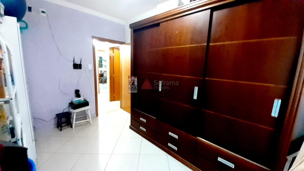 Comprar Casa / Padrão em Pindamonhangaba apenas R$ 530.000,00 - Foto 10 Comprar Casa / Padrão em Pindamonhangaba apenas R$ 530.000,00 - Foto 10