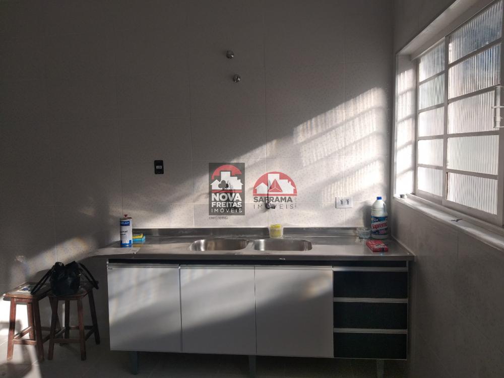 Alugar Casa / Padrão em São José dos Campos R$ 3.800,00 - Foto 12
