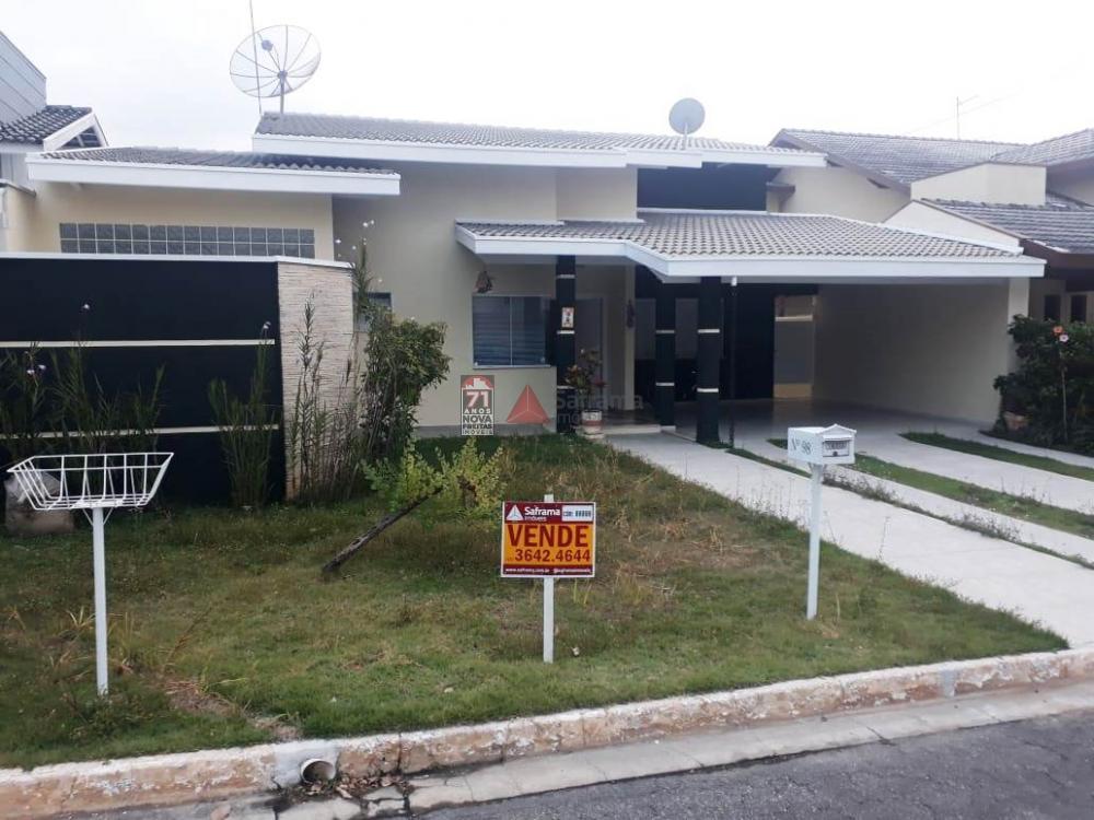 Comprar Casa / Condomínio em Pindamonhangaba R$ 900.000,00 - Foto 1 Comprar Casa / Condomínio em Pindamonhangaba R$ 900.000,00 - Foto 1