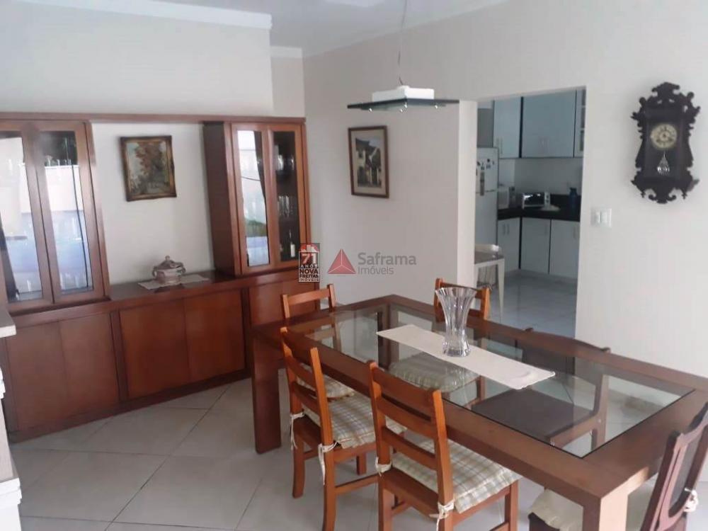 Comprar Casa / Condomínio em Pindamonhangaba R$ 900.000,00 - Foto 4 Comprar Casa / Condomínio em Pindamonhangaba R$ 900.000,00 - Foto 4