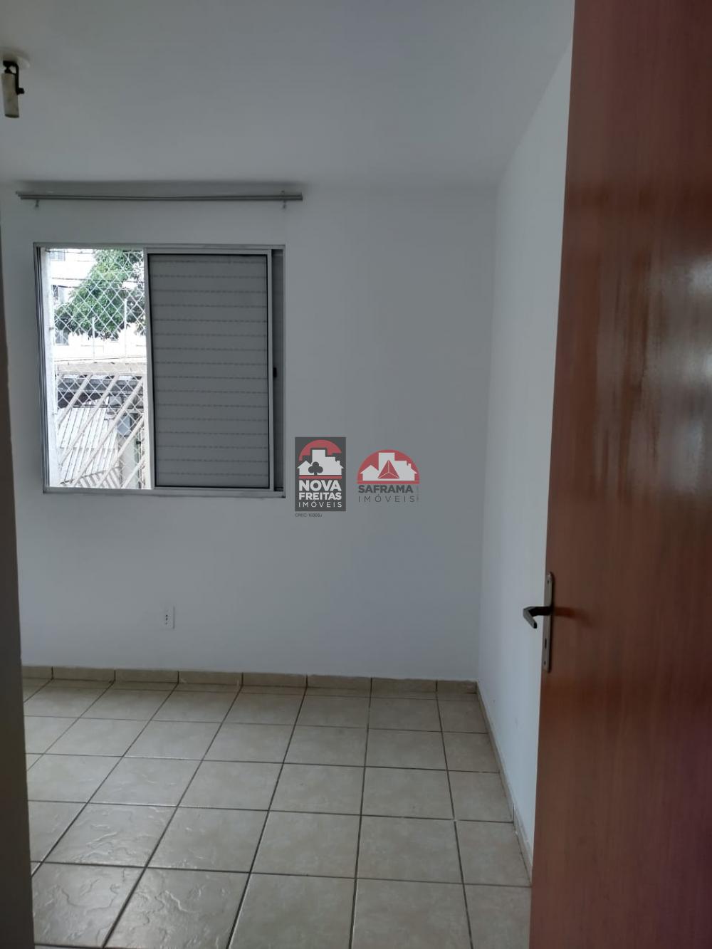 Alugar Apartamento / Padrão em São José dos Campos R$ 1.500,00 - Foto 9