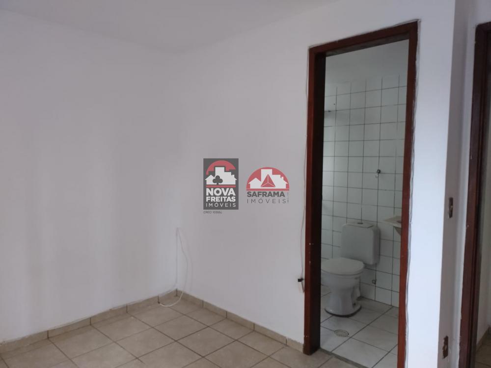 Alugar Apartamento / Padrão em São José dos Campos R$ 1.500,00 - Foto 12