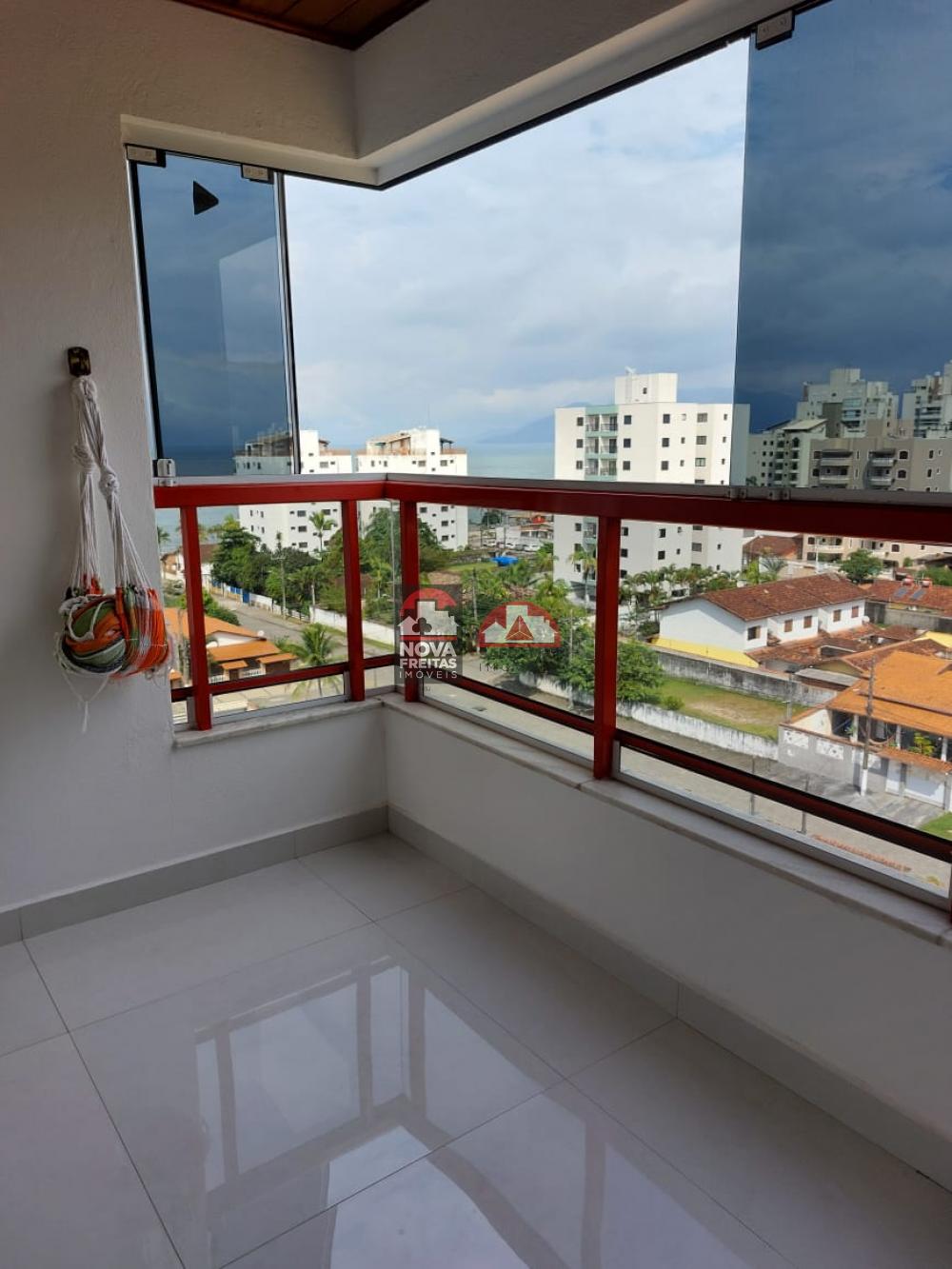Apartamento / Padrão em Caraguatatuba , Comprar por R$450.000,00