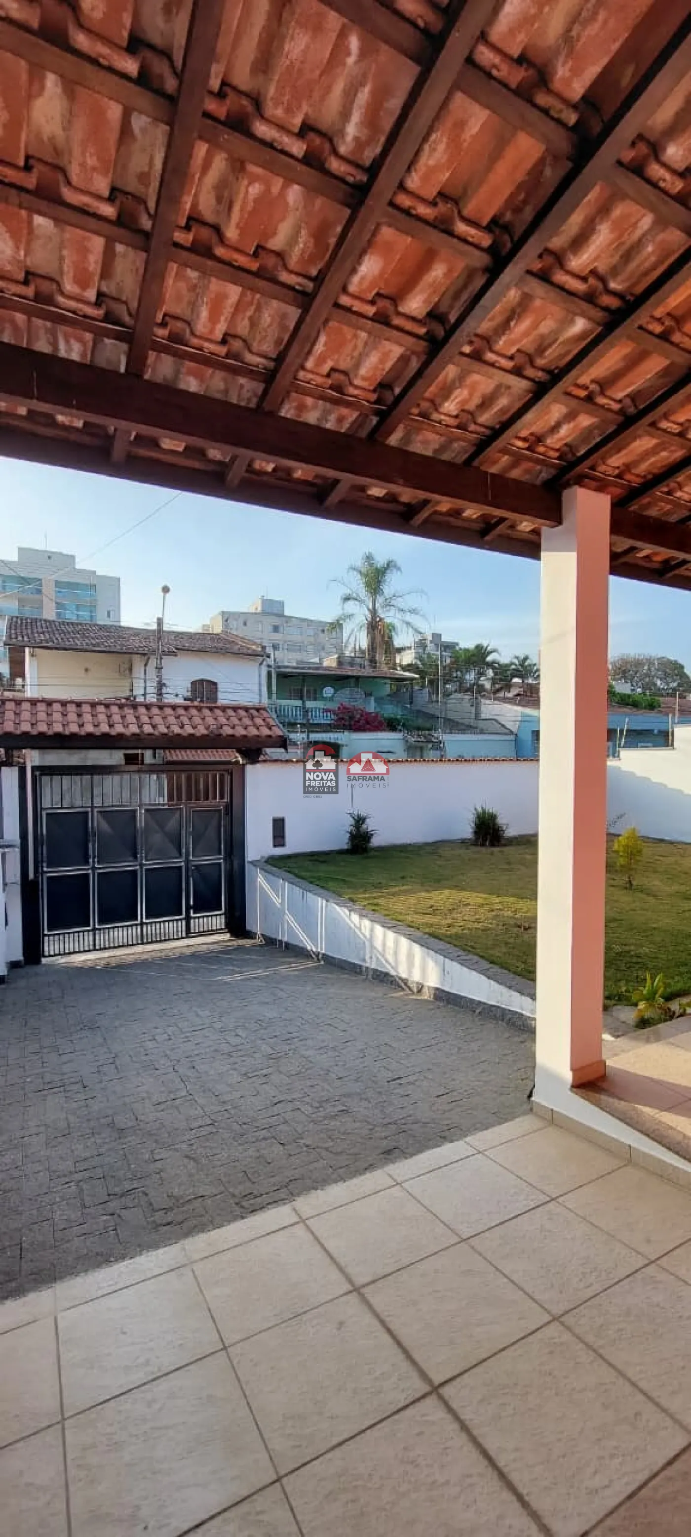 Comprar Casa / Padrão em Pindamonhangaba R$ 600.000,00 - Foto 2