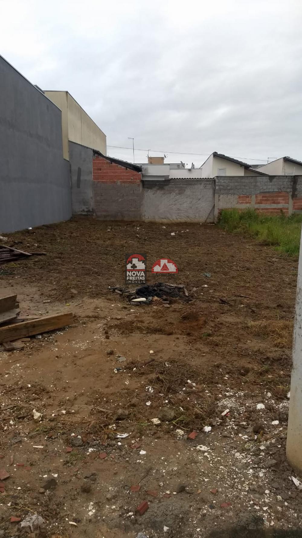 Terreno / Padrão em Pindamonhangaba , Comprar por R$97.000,00