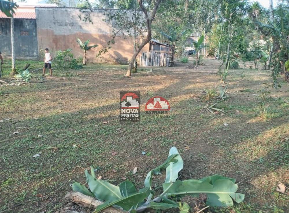 Terreno / Padrão em Caraguatatuba , Comprar por R$160.000,00