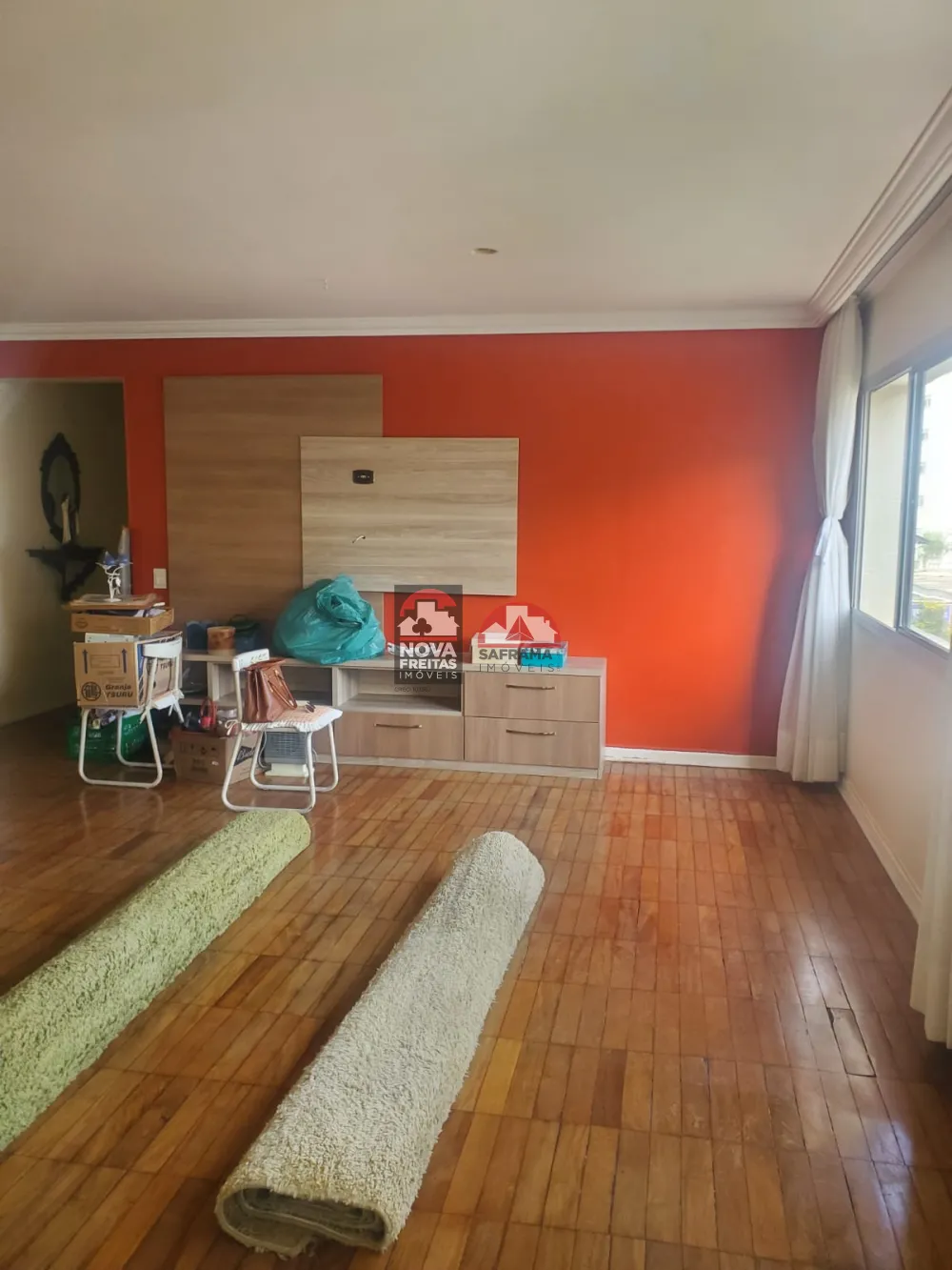 Apartamento / Padrão em São José dos Campos 