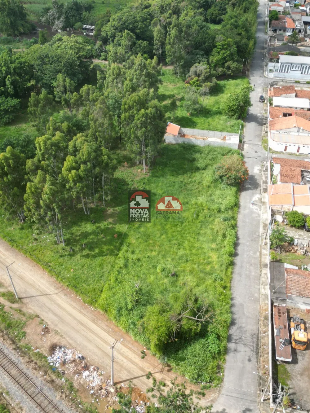 Terreno / Padrão em Pindamonhangaba , Comprar por R$63.000,00