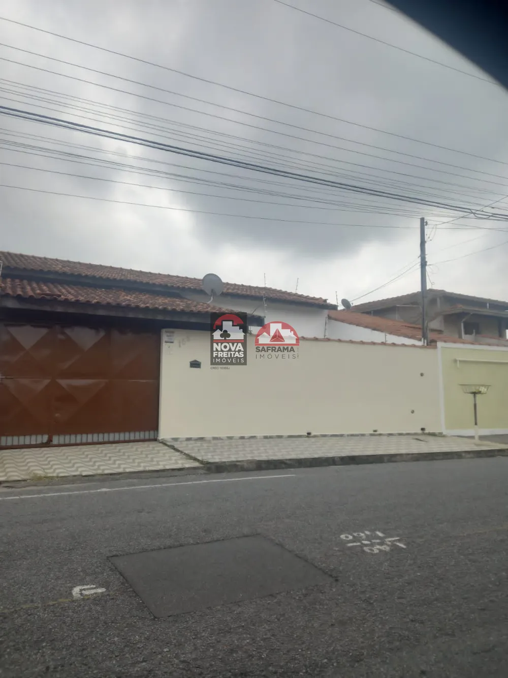 Casa / Padrão em Pindamonhangaba , Comprar por R$290.000,00