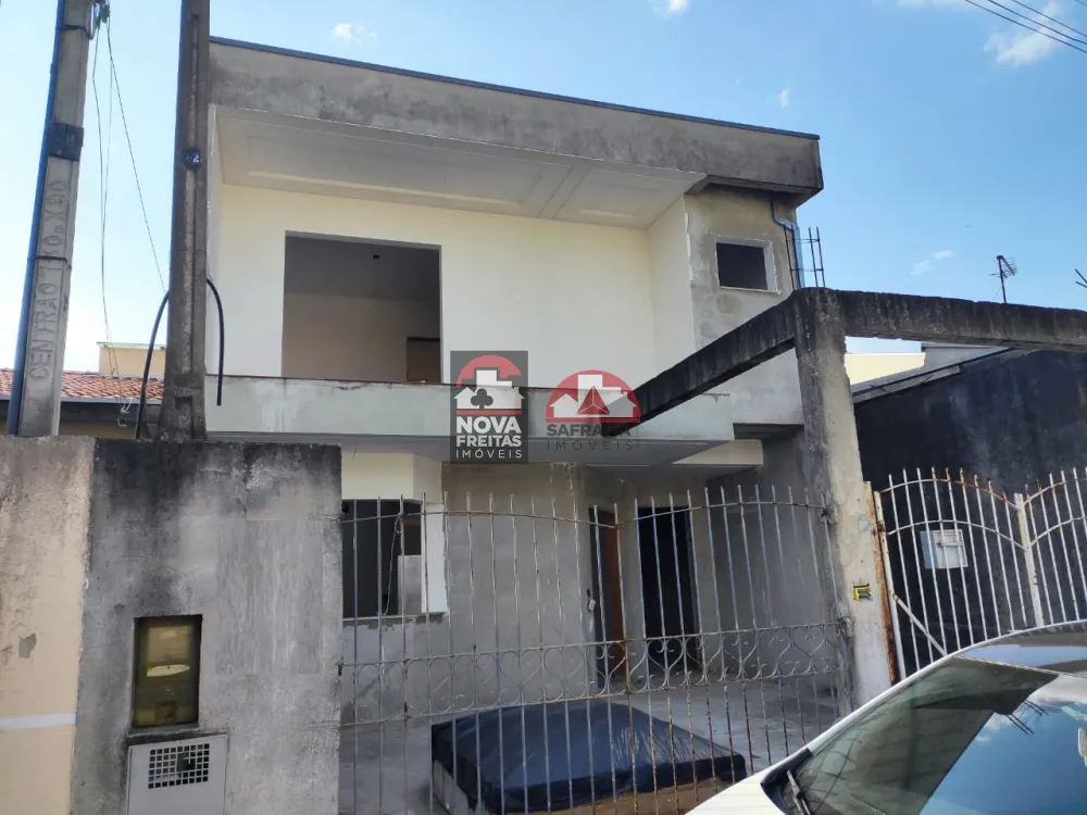 Casa / Sobrado Padrão em Jacareí , Comprar por R$415.000,00