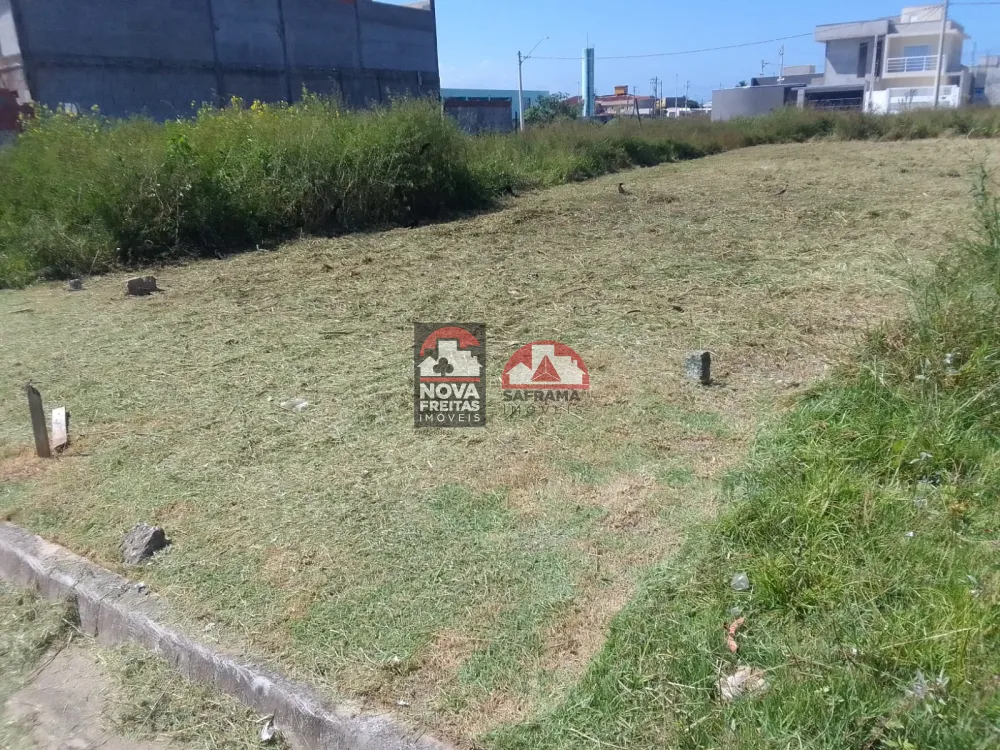 Terreno / Padrão em Caraguatatuba , Comprar por R$135.000,00