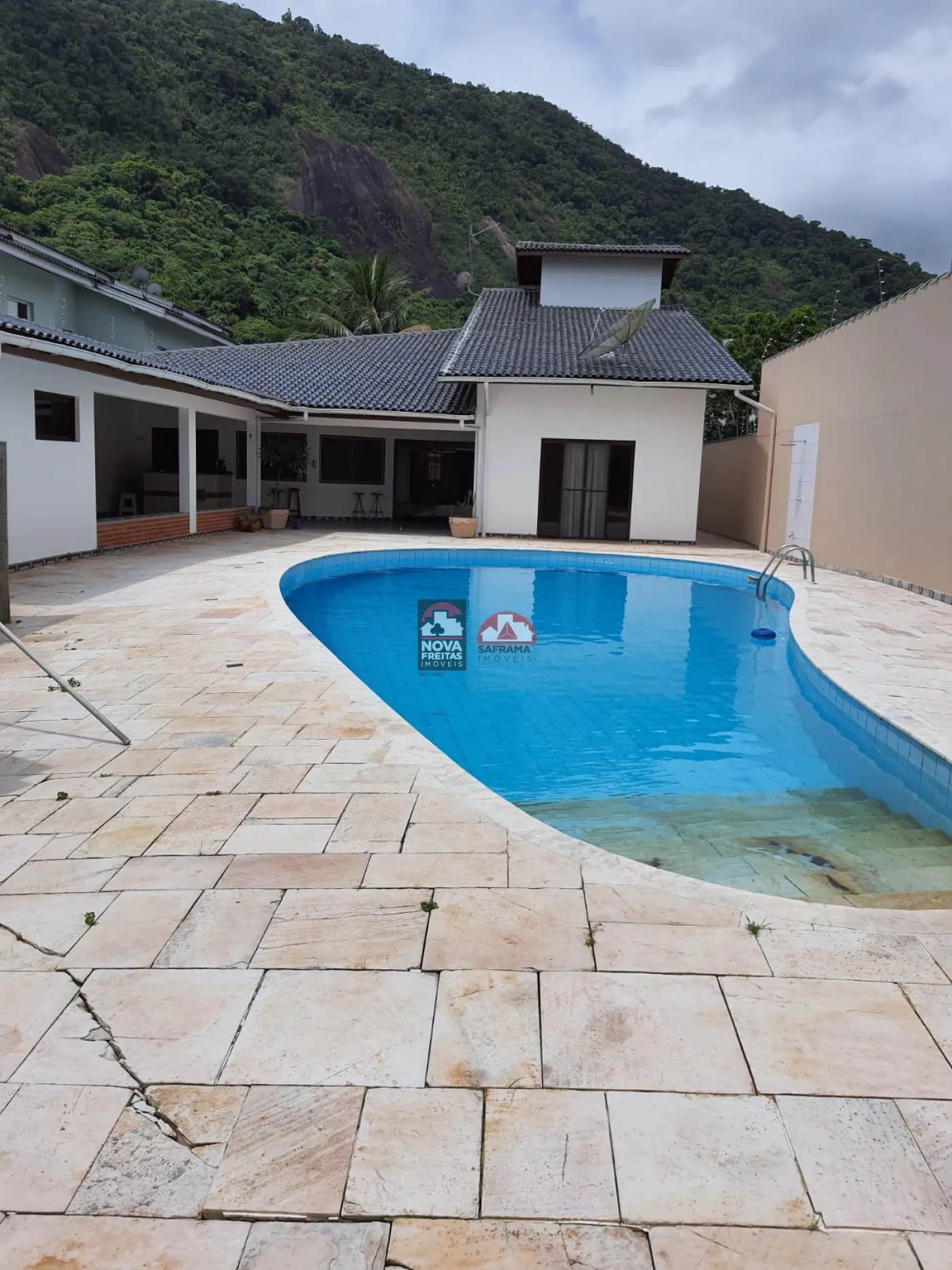 Casa / Padrão em Caraguatatuba , Comprar por R$2.200.000,00