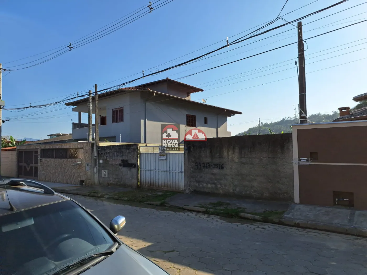 Terreno / Padrão em Caraguatatuba , Comprar por R$360.000,00