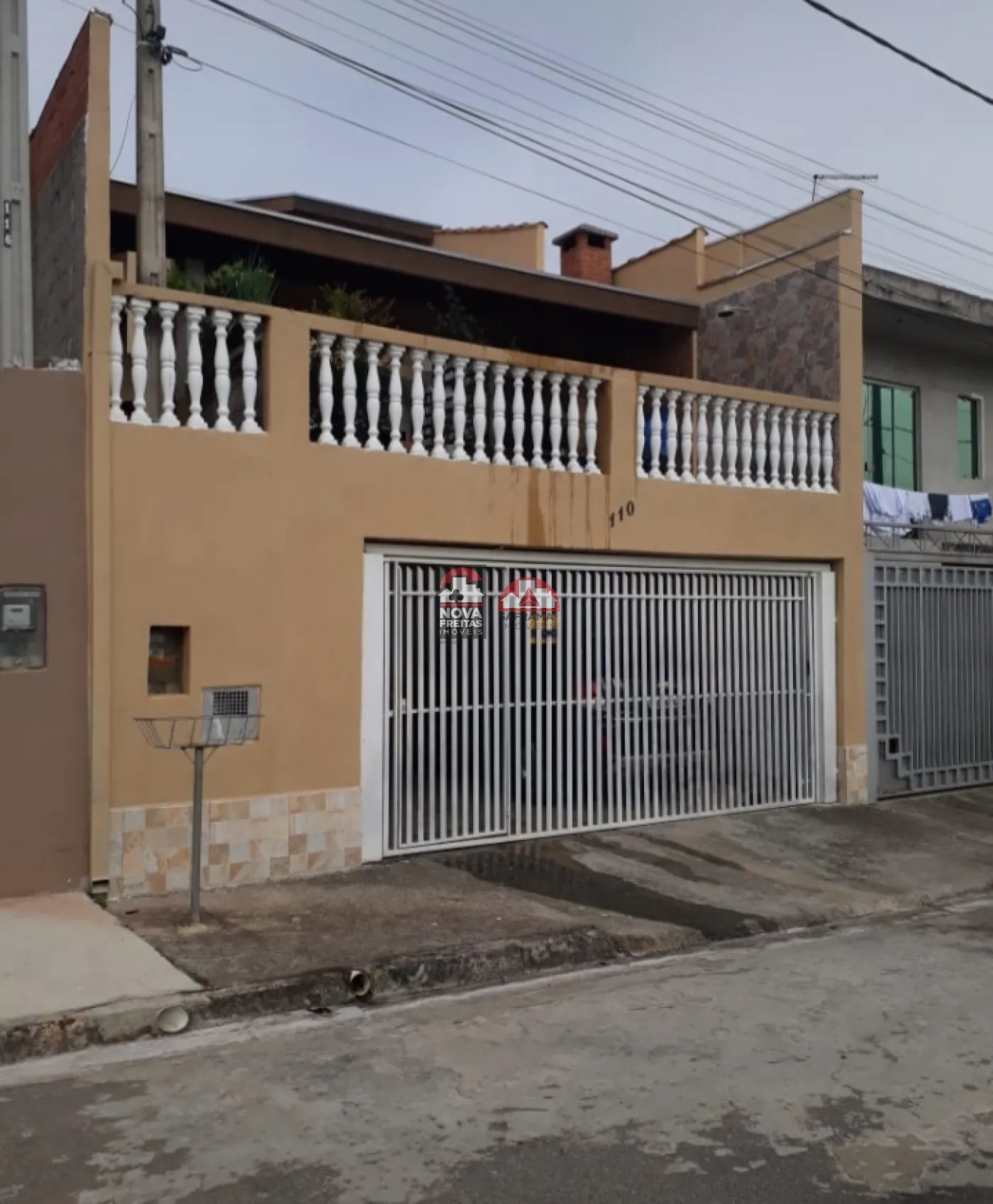 Casa / Padrão em Jacareí , Comprar por R$375.000,00