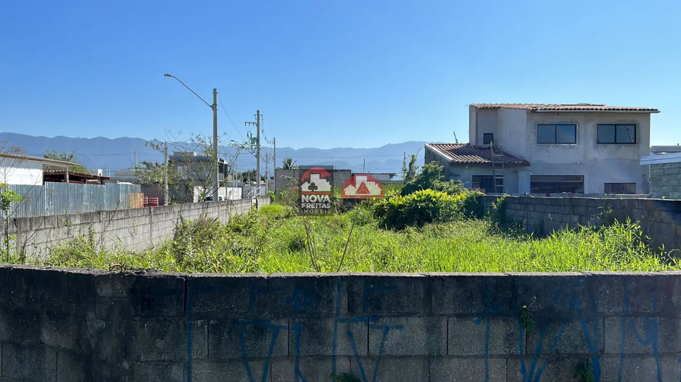 Terreno / Padrão em Caraguatatuba , Comprar por R$250.000,00