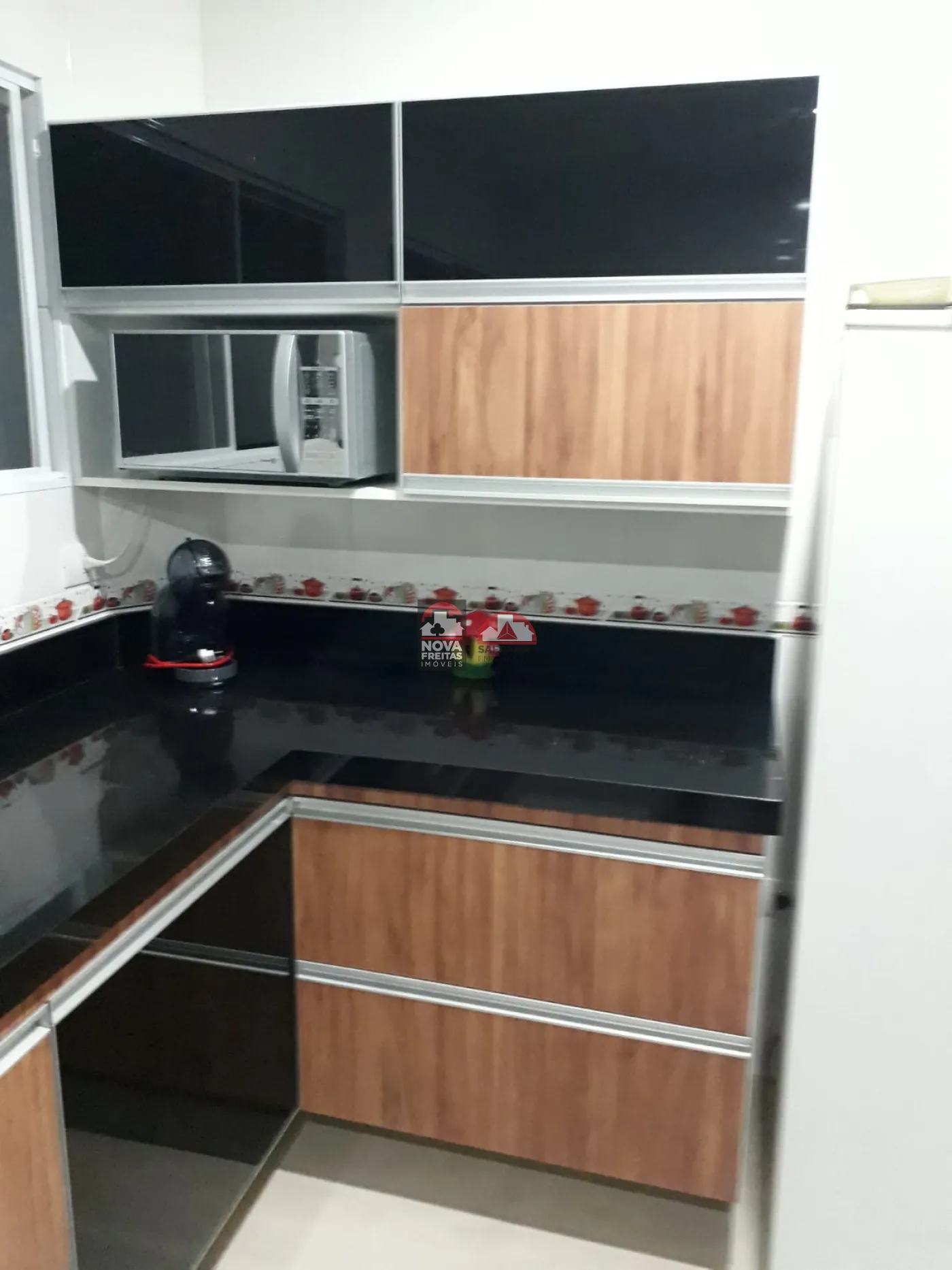 Apartamento / Padrão em Caraguatatuba 