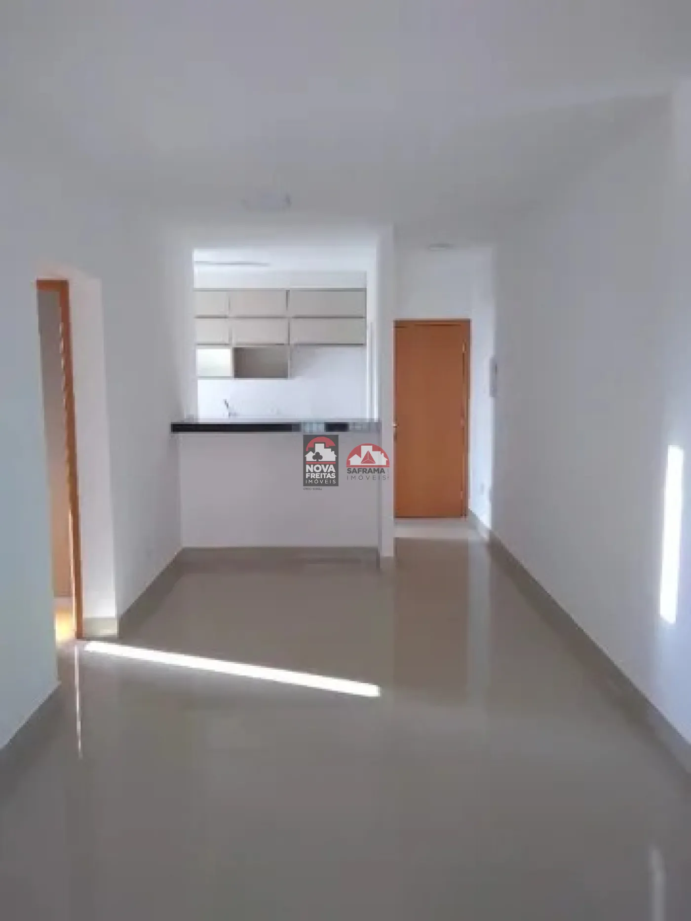 Apartamento / Padrão em Jacareí , Comprar por R$405.000,00