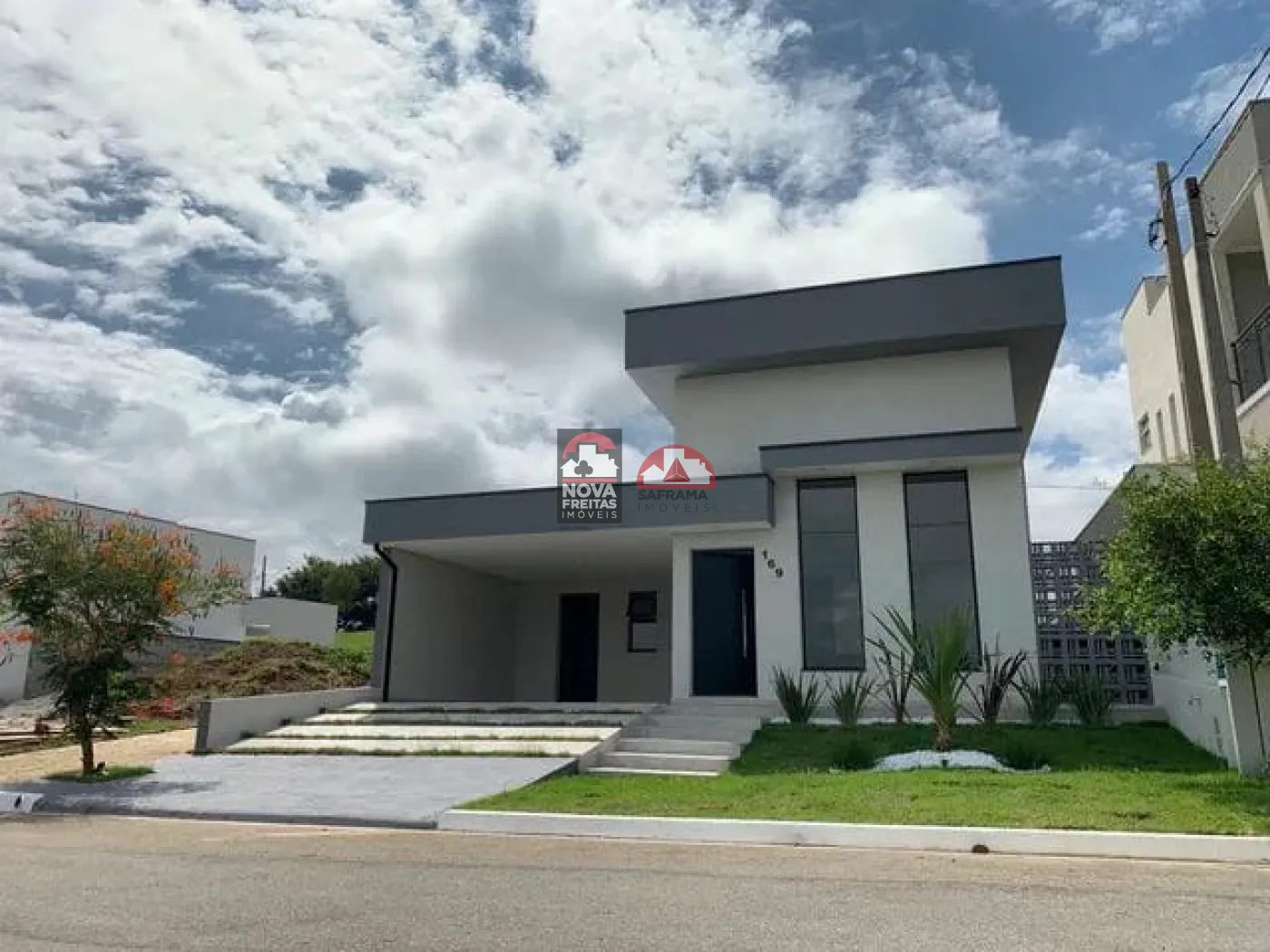 Casa / Condomínio em Caçapava , Comprar por R$765.000,00