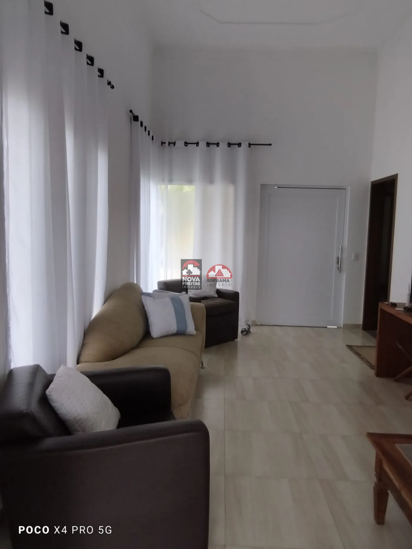 Casa / Condomínio em Caçapava , Comprar por R$985.000,00