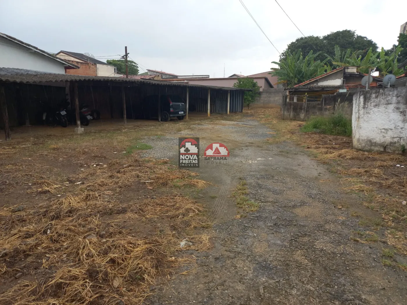 Terreno / Padrão em São José dos Campos 