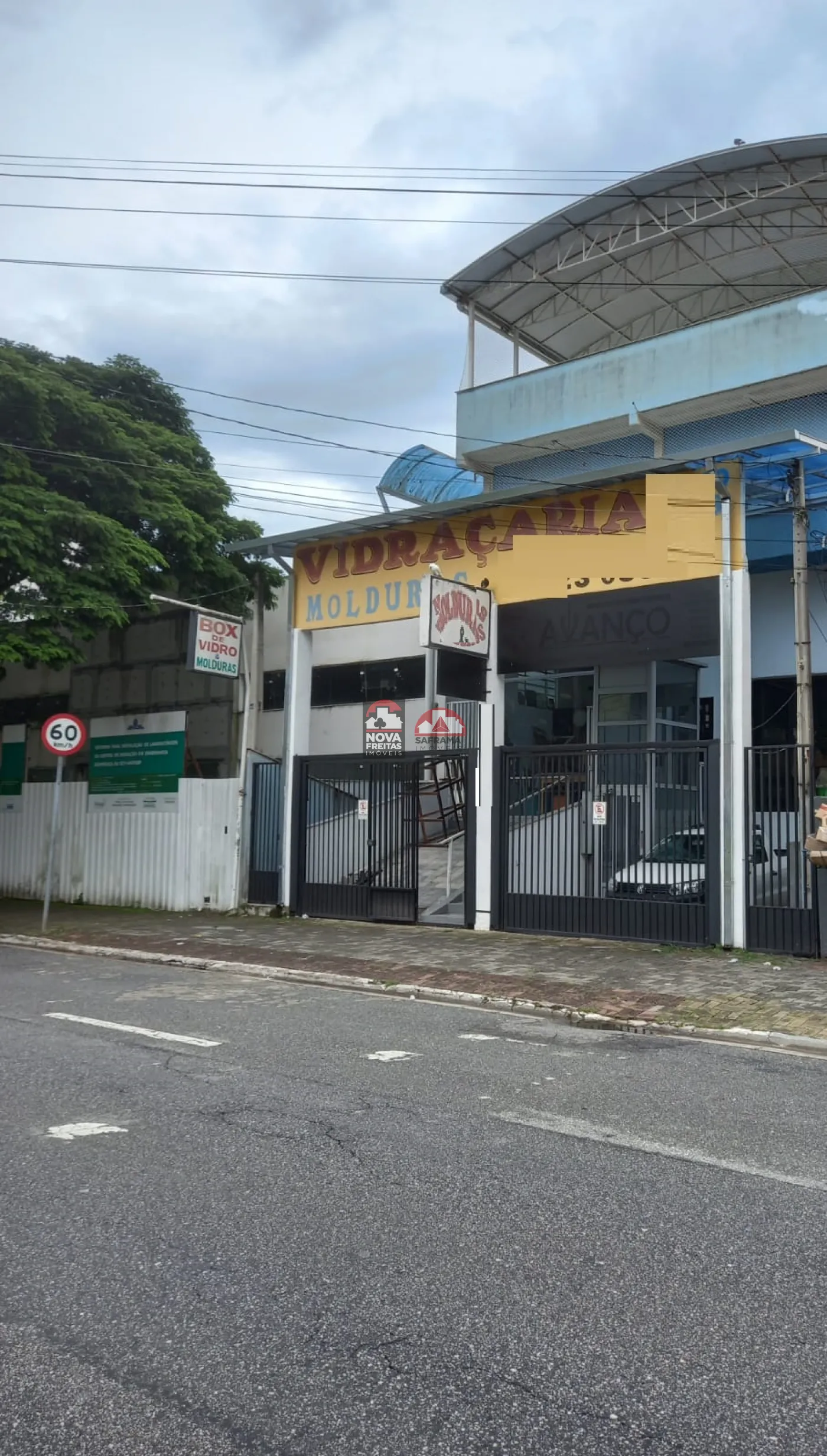 Comercial / Prédio em São José dos Campos , Comprar por R$6.500.000,00