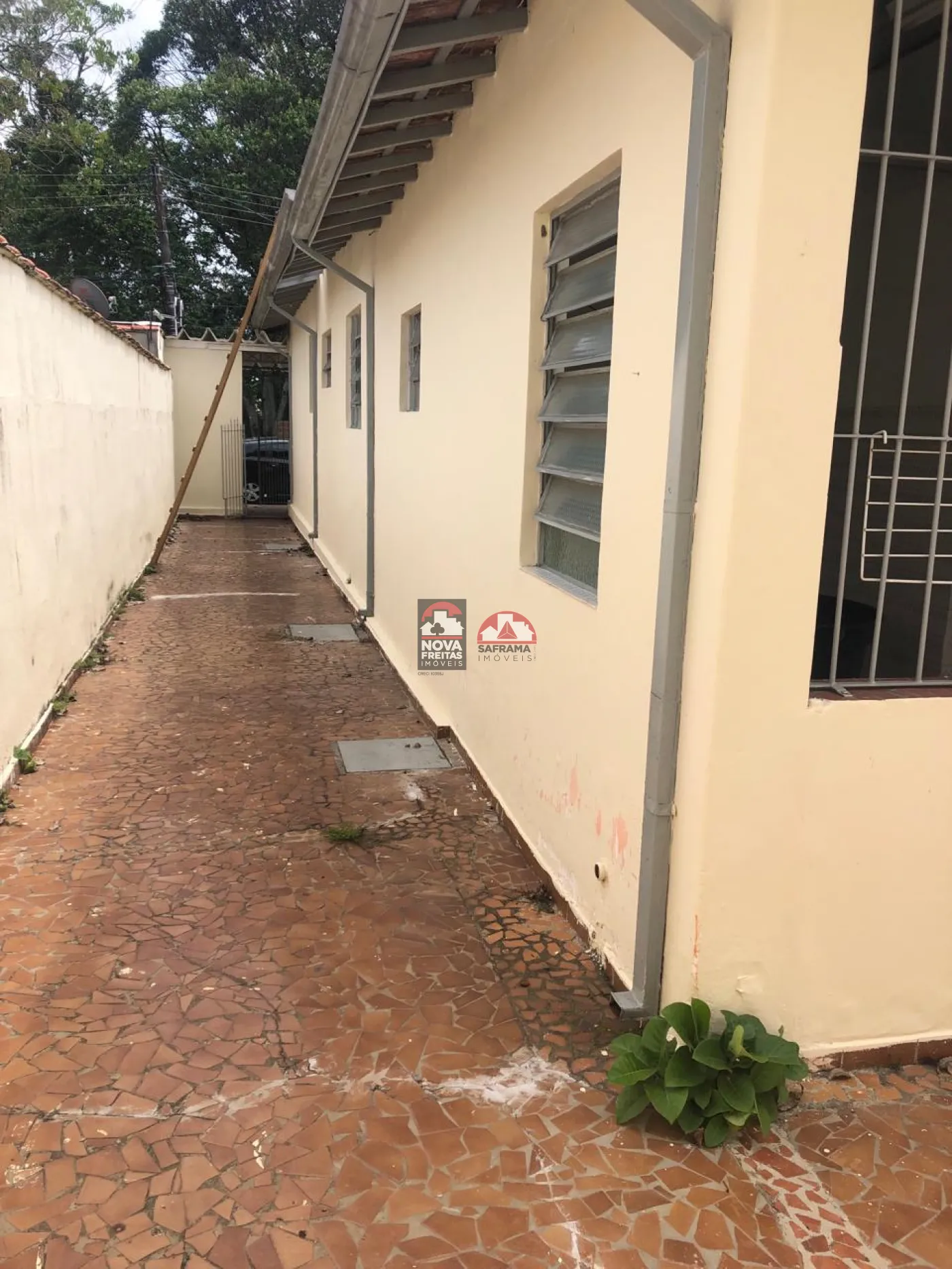 Casa / Padrão em São José dos Campos Alugar por R$3.800,00