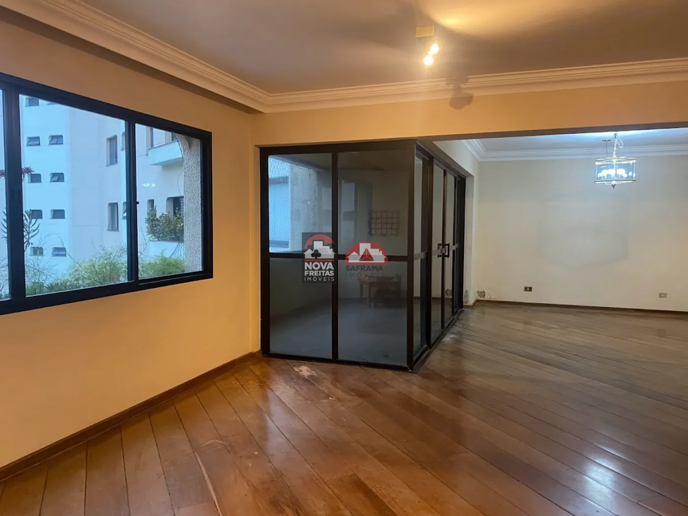 Apartamento / Padrão em São José dos Campos Alugar por R$5.000,00