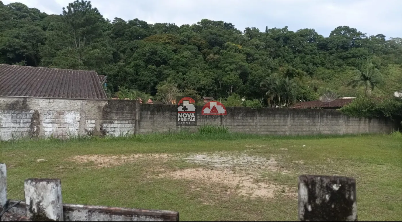 Terreno / Padrão em Caraguatatuba , Comprar por R$390.000,00