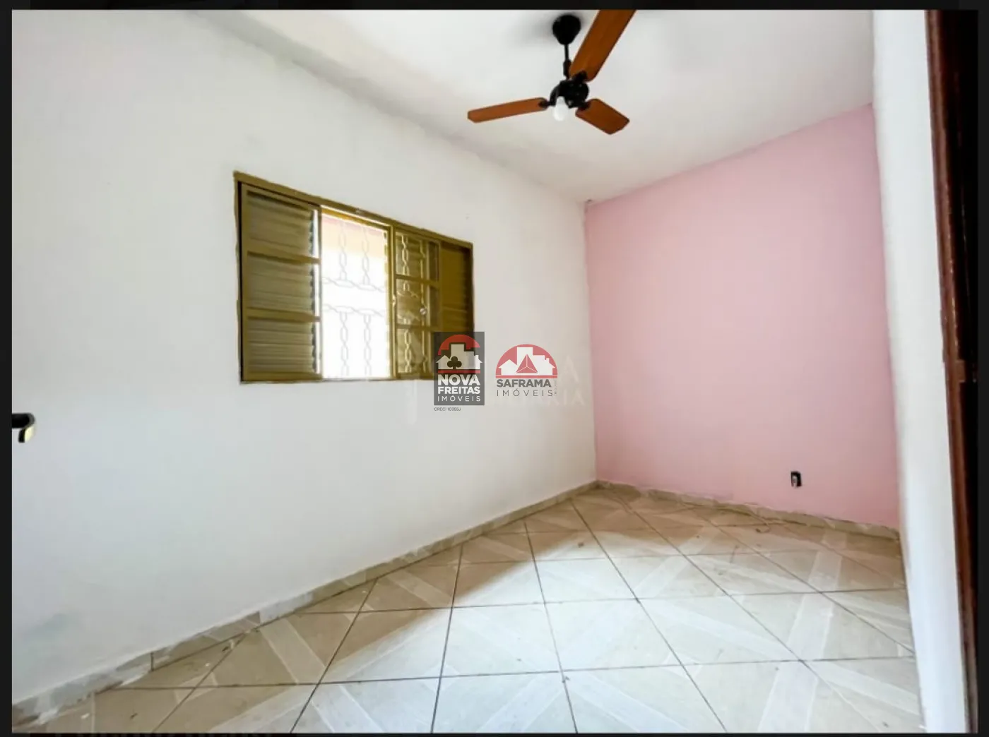 Casa / Sobrado Padrão em Caraguatatuba , Comprar por R$430.000,00
