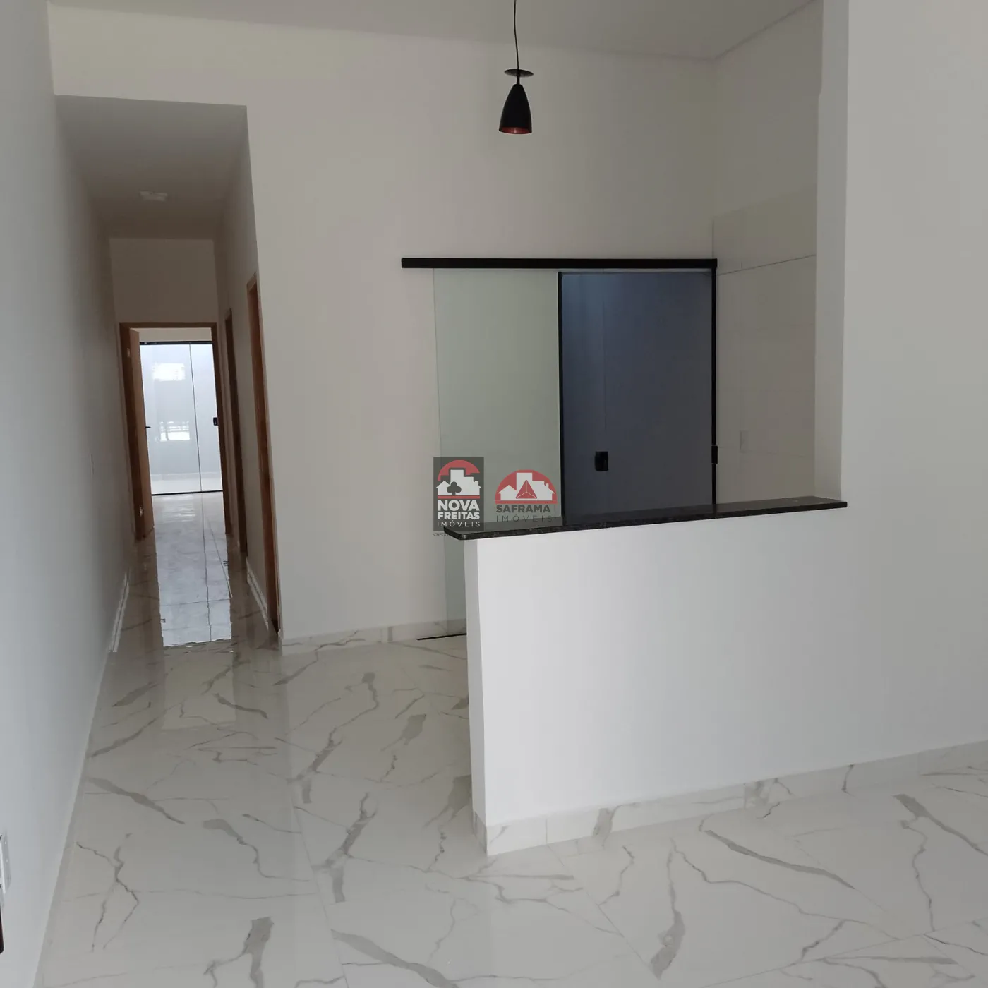 Casa / Padrão em Pindamonhangaba , Comprar por R$235.000,00