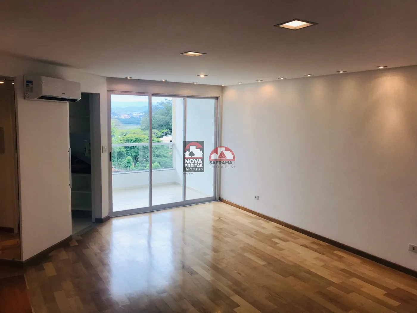 Apartamento / Padrão em São José dos Campos Alugar por R$3.460,00