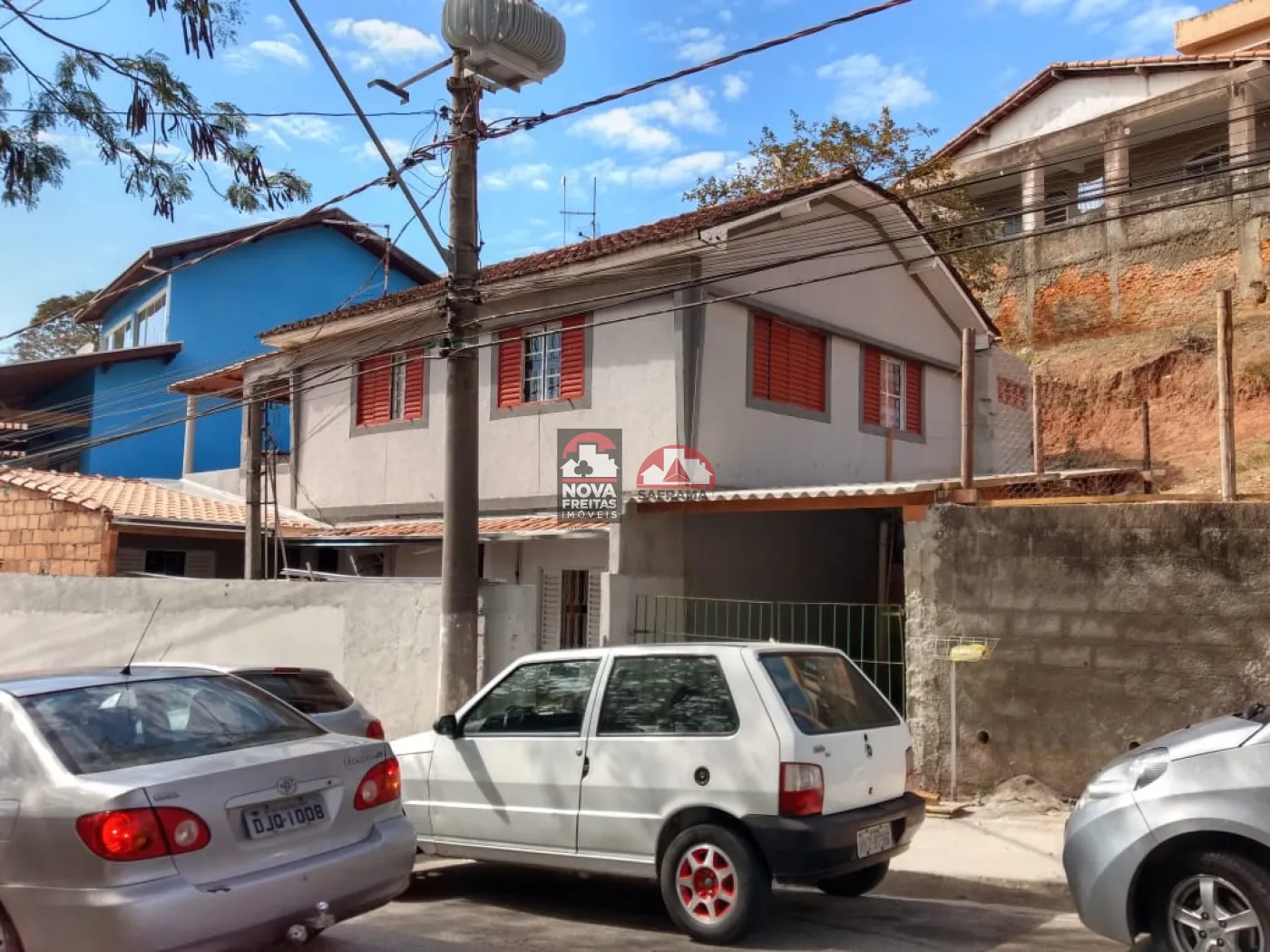 Casa / Padrão em São José dos Campos , Comprar por R$300.000,00