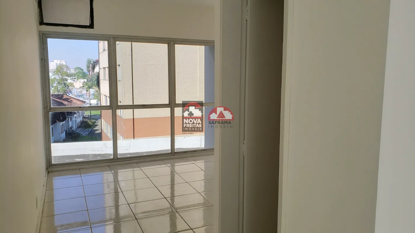 Comercial / Sala em condomínio em São José dos Campos 