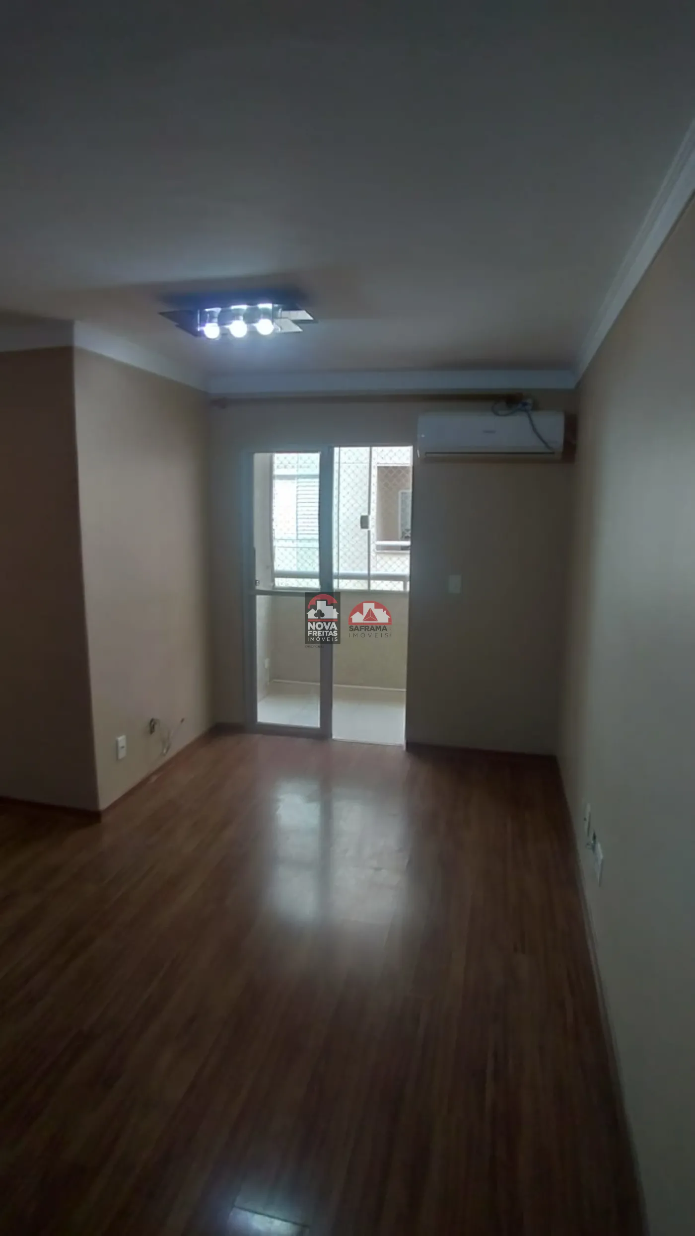 Apartamento / Padrão em São José dos Campos , Comprar por R$550.000,00
