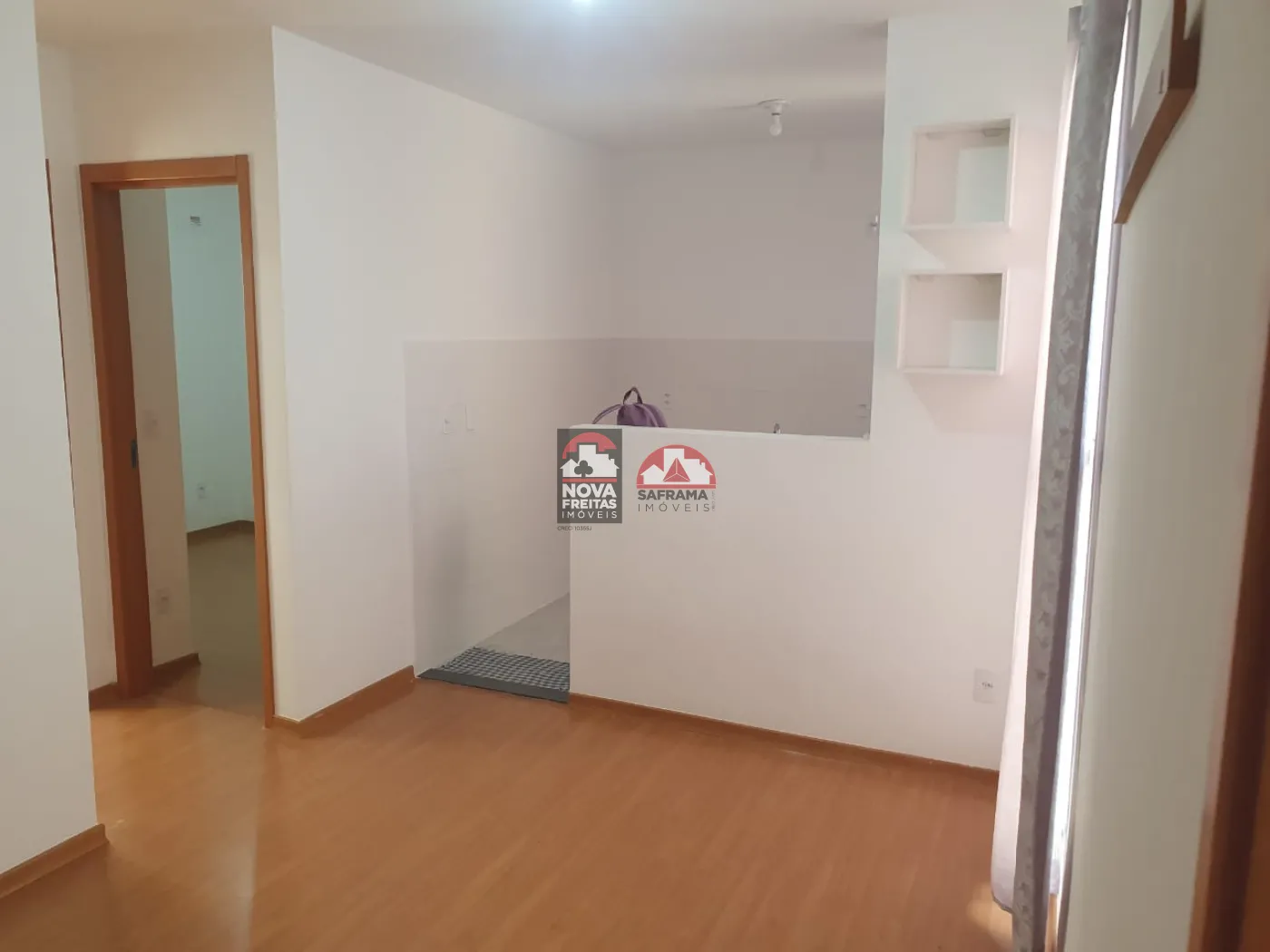 Apartamento / Padrão em São José dos Campos , Comprar por R$205.000,00