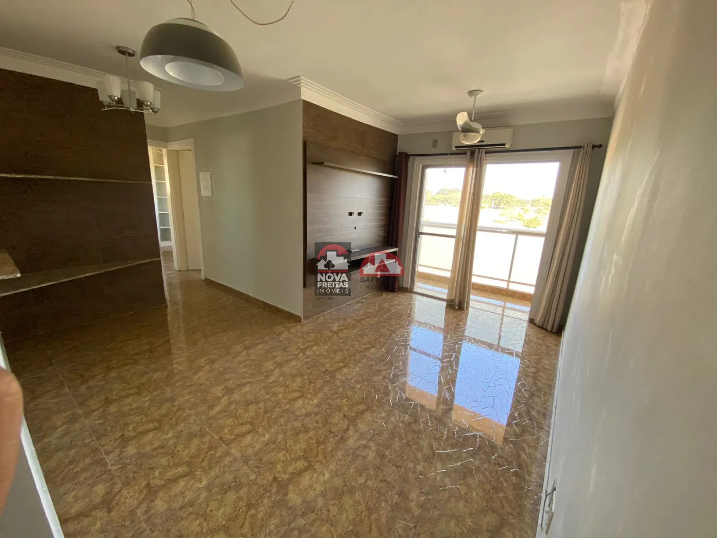 Apartamento / Padrão em São José dos Campos 