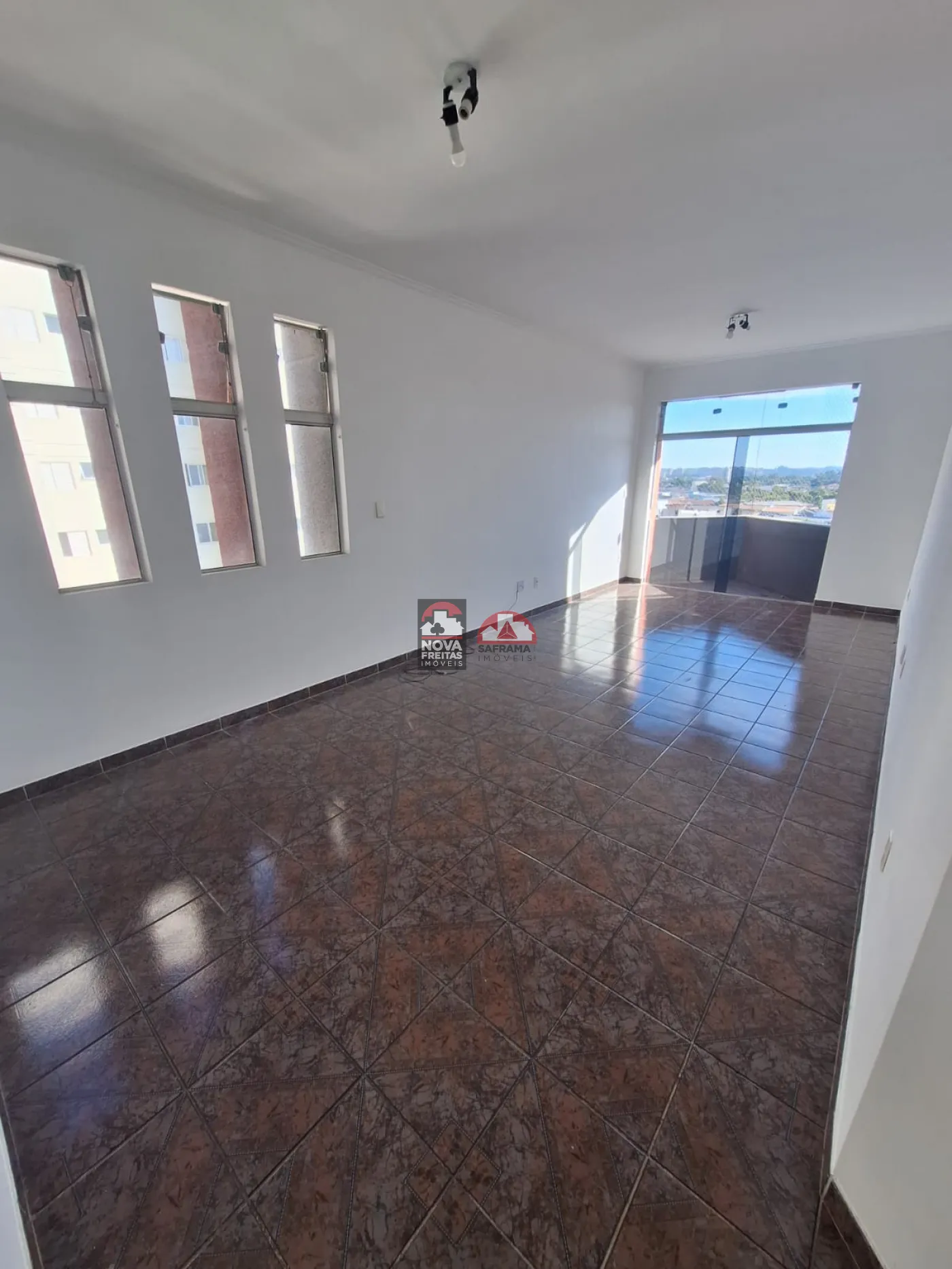 Apartamento / Padrão em Jacareí , Comprar por R$550.000,00